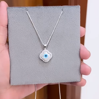 Eye Pendant